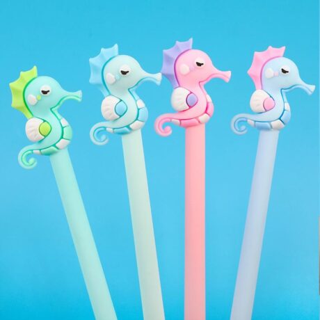 Fancy pen seahorse