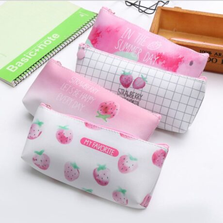 Pencil case strawberry