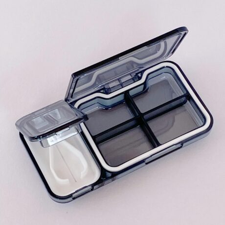 Pill cutter box